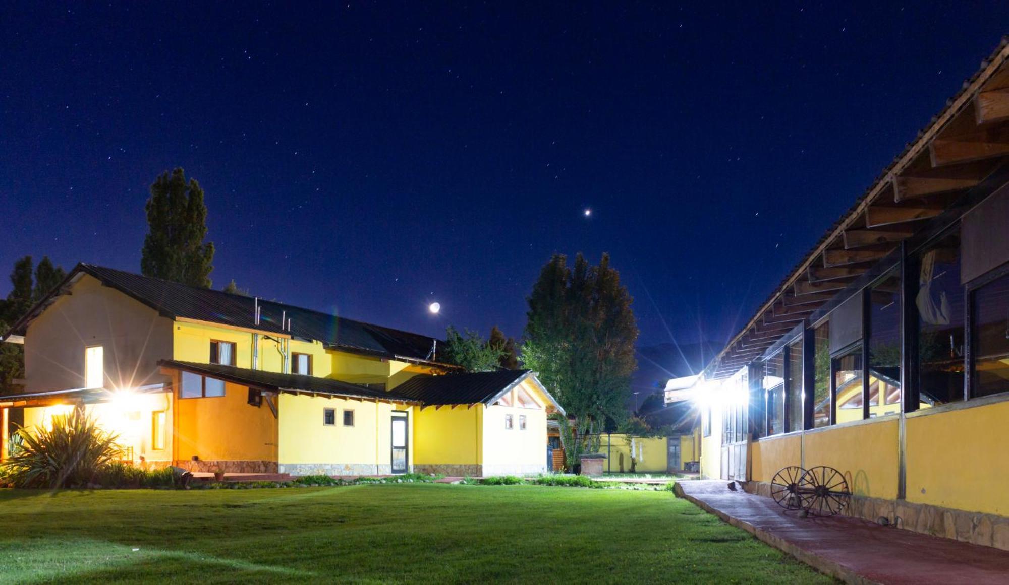 Corinto Hostel เอลโบลซอน ภายนอก รูปภาพ